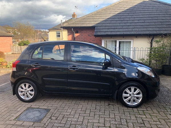 Toyota Yaris 1.33 VVT-i TR in London, Greater London 