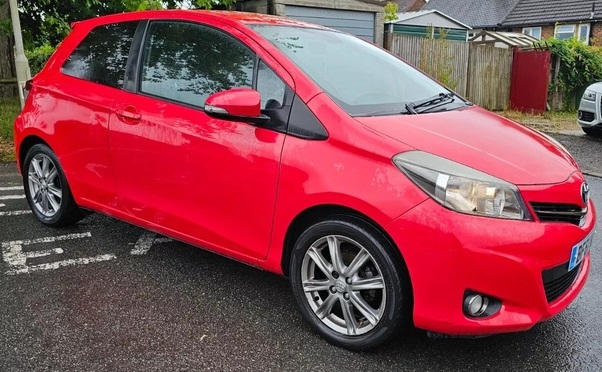 Toyota Yaris 1.3 VVT-I SR 5D in Preston, Lancashire 