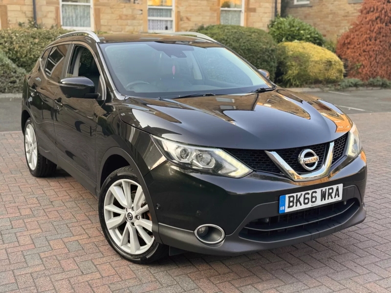 Nissan Qashqai 1.6 dCi Tekna in Wolverhampton, West Midlands 