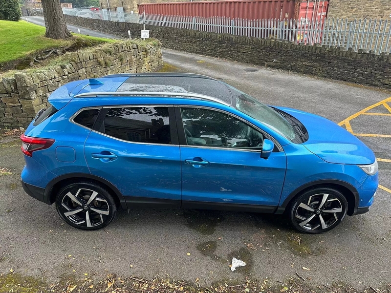 Nissan Qashqai 1.6 dCi Tekna in Bournemouth, Dorset 