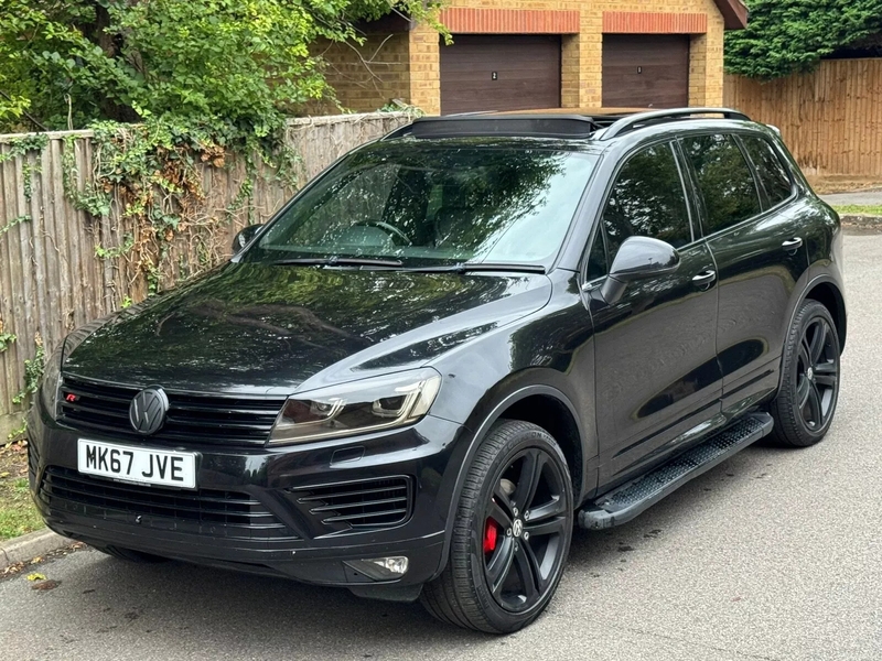 Volkswagen Touareg 3.0 V6 in Luton, Bedfordshire 