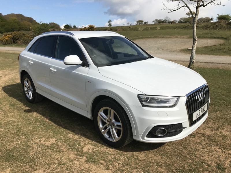 Audi Q3 S Line TDI White in Glasgow 